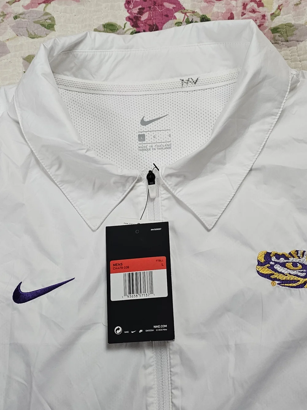 NWT Nike LSU Tigers Football Sideline Short Sleeve Windbreaker LARGE Polo Style